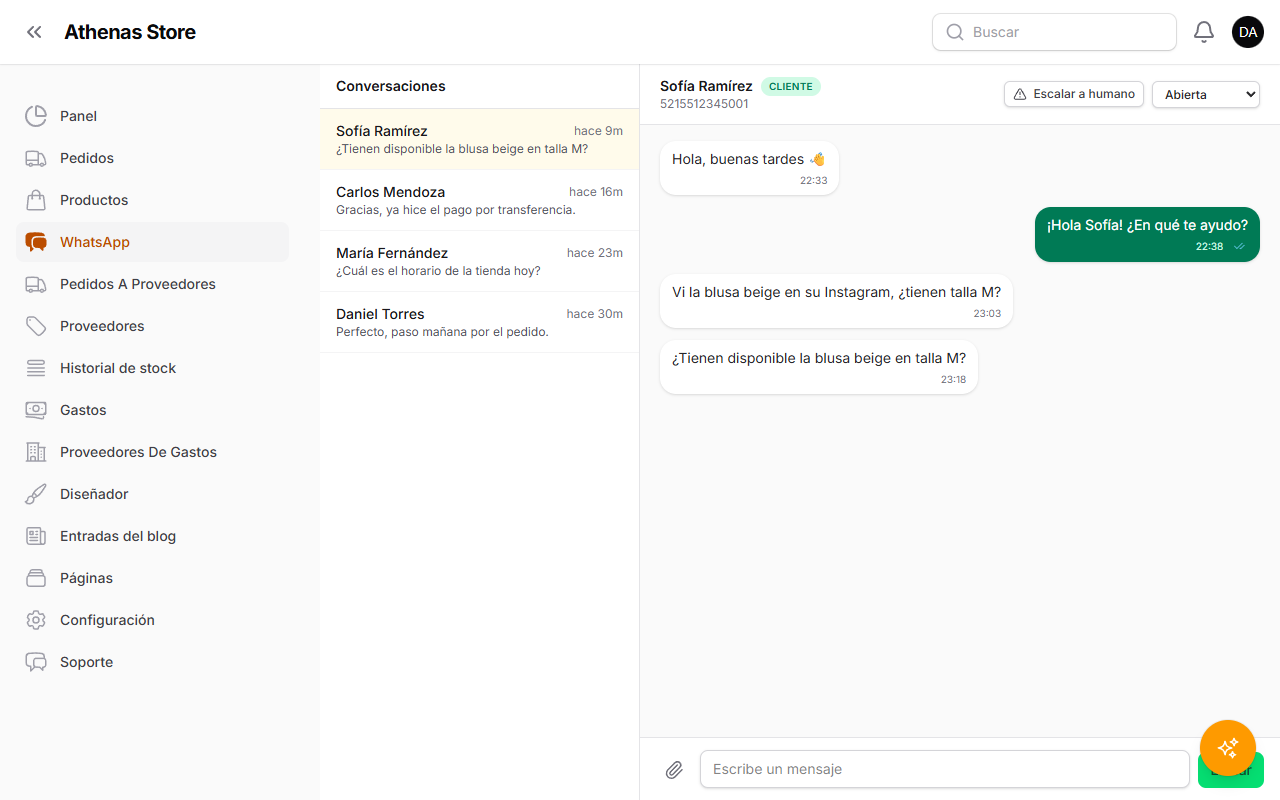 Bandeja de WhatsApp con el listado de conversaciones y un hilo de mensajes